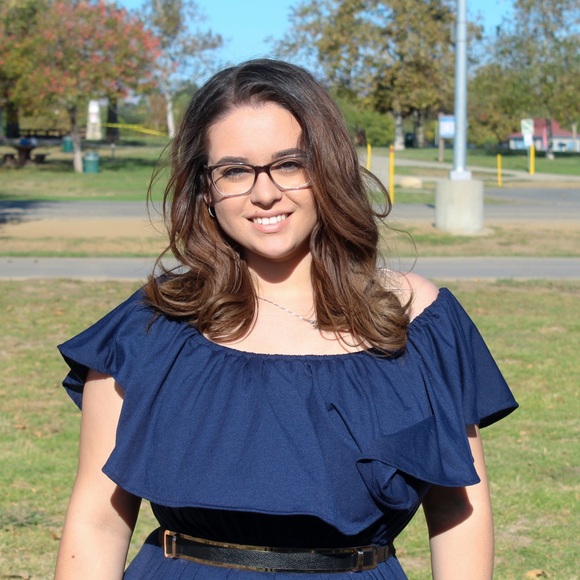 Meet your Posher, Anne - Picture 1 of 1